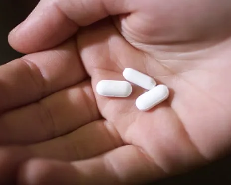 Low-Dose Aspirin Shows Significant Impact in Stopping Colorectal Cancer Return, Study Finds